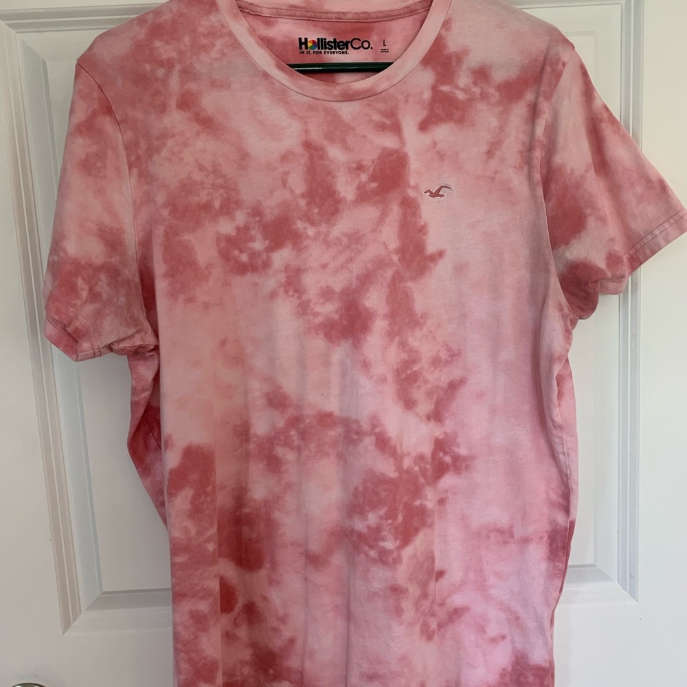 Hollister Pink Tie-Dye Crewneck Tee - Men’s Large